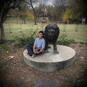 Meet your Posher, Luis